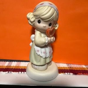 1999 Precious Moments ‘You Have The Sweetest Heart’